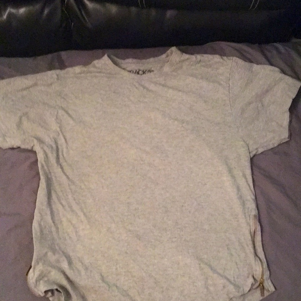 Gray shirt
